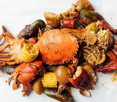 Happy Crab seafood_adobespark